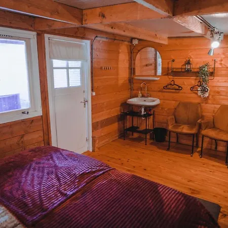 Luxe In Het Bos Met Jacuzzi En Sauna *
