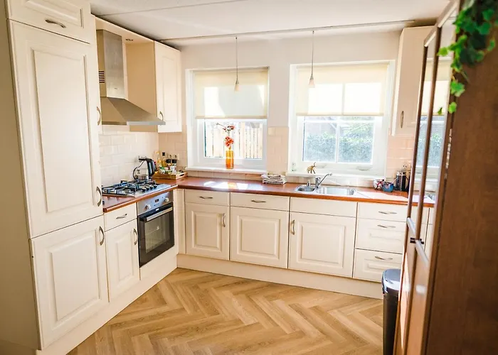 Ferienhaus In Het Bos Met Jacuzzi En Sauna *