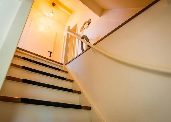 Σπίτι διακοπών In Het Bos Met Jacuzzi En Sauna Lunteren